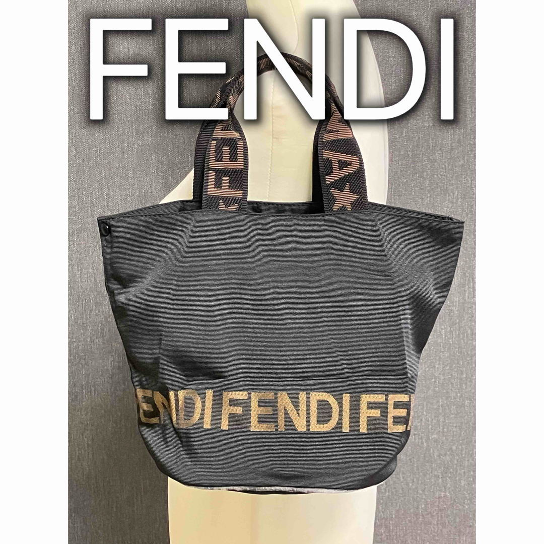 FENDI - FENDI フェンディ ハンドバッグ ナイロン ブラック 2WAY FENDI - FENDI フェンディ ハンドバッグ ナイロン ブラック 2WAY