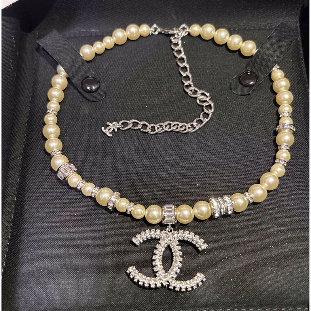 CHANEL - 未使用 シャネル ココマーク ロゴ パール ネックレス CHANEL - 未使用 シャネル ココマーク ロゴ パール ネックレス