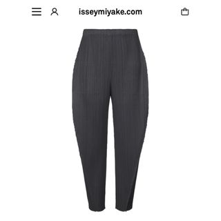 PLEATS PLEASE ISSEY MIYAKE(カジュアルパンツ)のフリマ PLEATS PLEASE ISSEY MIYAKE(カジュアルパンツ)のフリマ