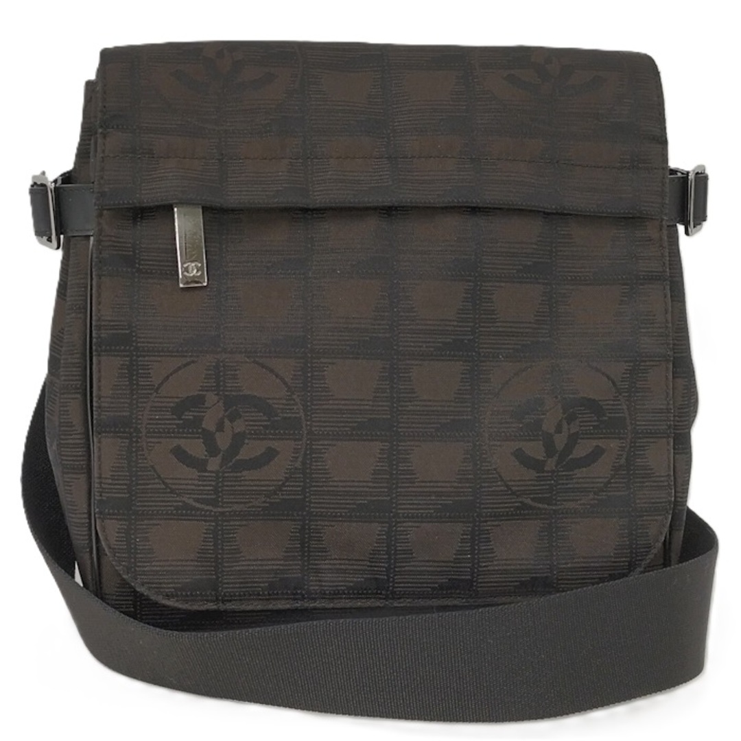 CHANEL - CHANEL ショルダーバッグ ニュートラベルライン CHANEL - CHANEL ショルダーバッグ ニュートラベルライン