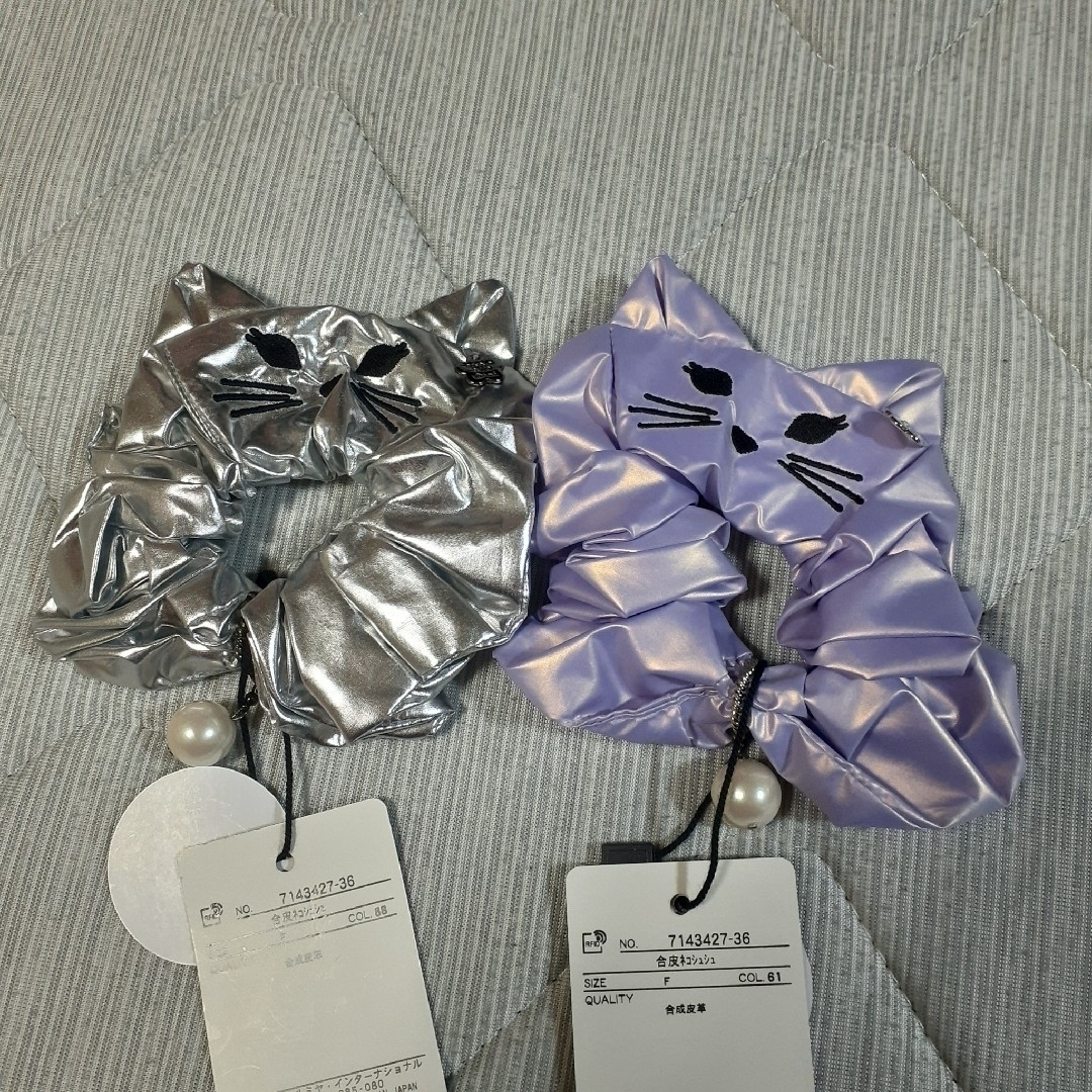 ANNA SUI mini(アナスイミニ)の【新品】 アナスイミニ シュシュ ヘアゴム キッズ/ベビー/マタニティのこども用ファッション小物(その他)の商品写真