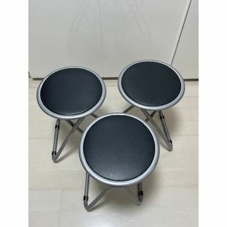 中古　背もたれなし丸椅子 折り畳み 軽量 コンパクト　3脚セット(折り畳みイス)