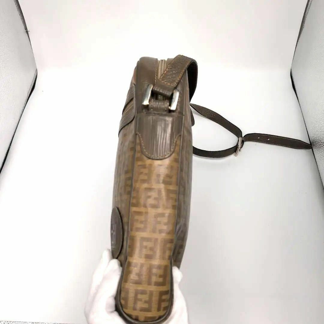 FENDI - 良品✨ フェンディ ショルダーバッグ ズッキーノ PVC べ FENDI - 良品✨ フェンディ ショルダーバッグ ズッキーノ PVC べ