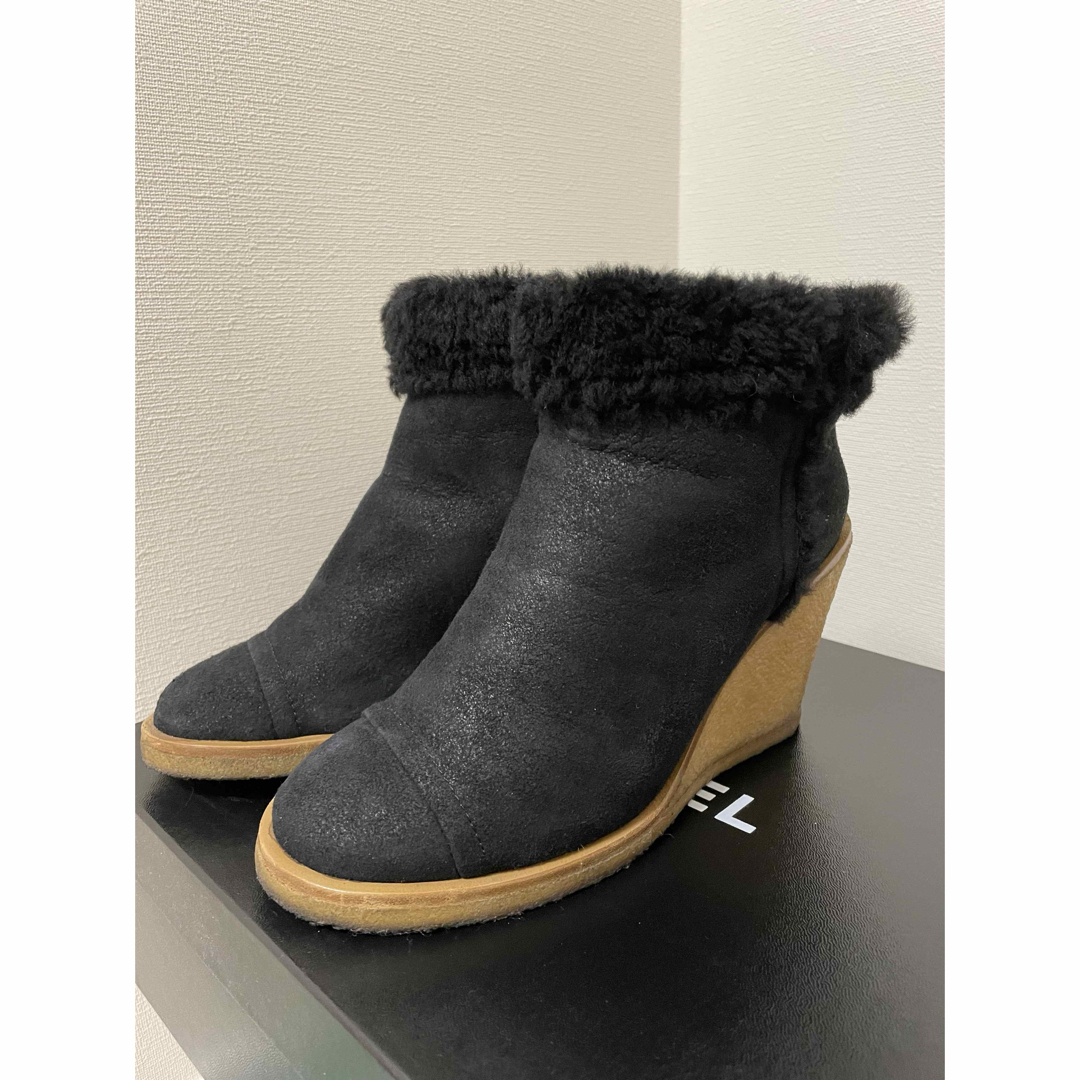 CHANEL - CHANEL ムートンブーツ ラバー ウエッジソール CHANEL - CHANEL ムートンブーツ ラバー ウエッジソール