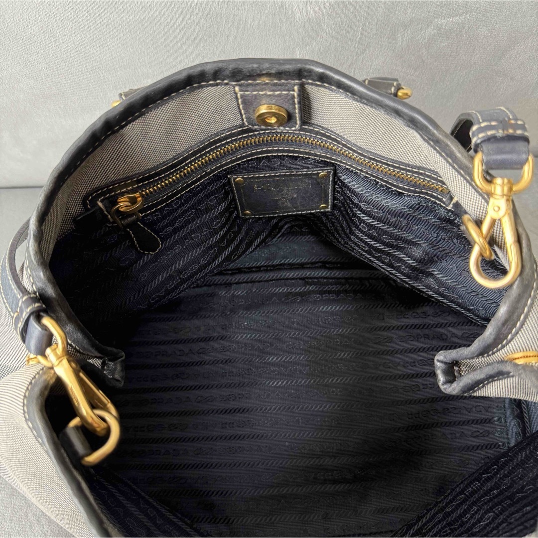 PRADA - プラダ ロゴジャガード 2way ハンドバッグ ショルダー PRADA - プラダ ロゴジャガード 2way ハンドバッグ ショルダー