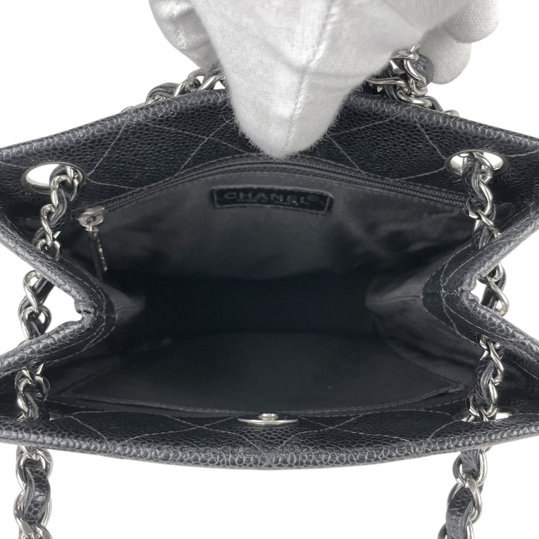 CHANEL - シャネル ココマーク チェーン トートバッグ CHANEL - シャネル ココマーク チェーン トートバッグ