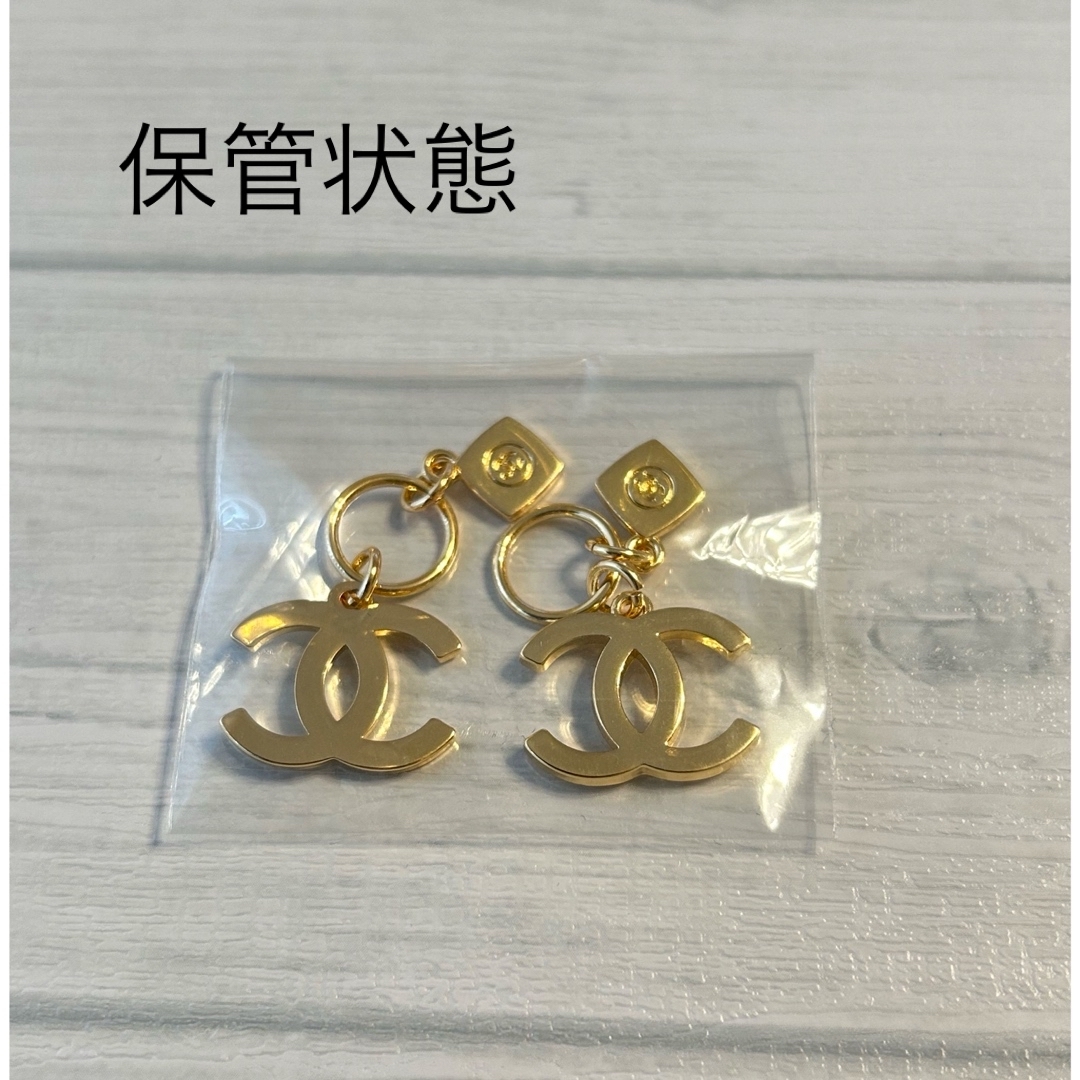 CHANEL - CHANEL ホリデー限定チャームの通販 by ラクッション's CHANEL - CHANEL ホリデー限定チャームの通販 by ラクッション's