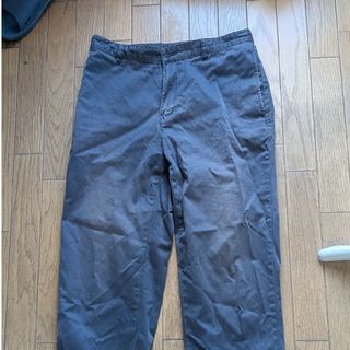 トミーヒルフィガー(TOMMY HILFIGER)のTommy hilfigerチノパン　グレーW31(チノパン)