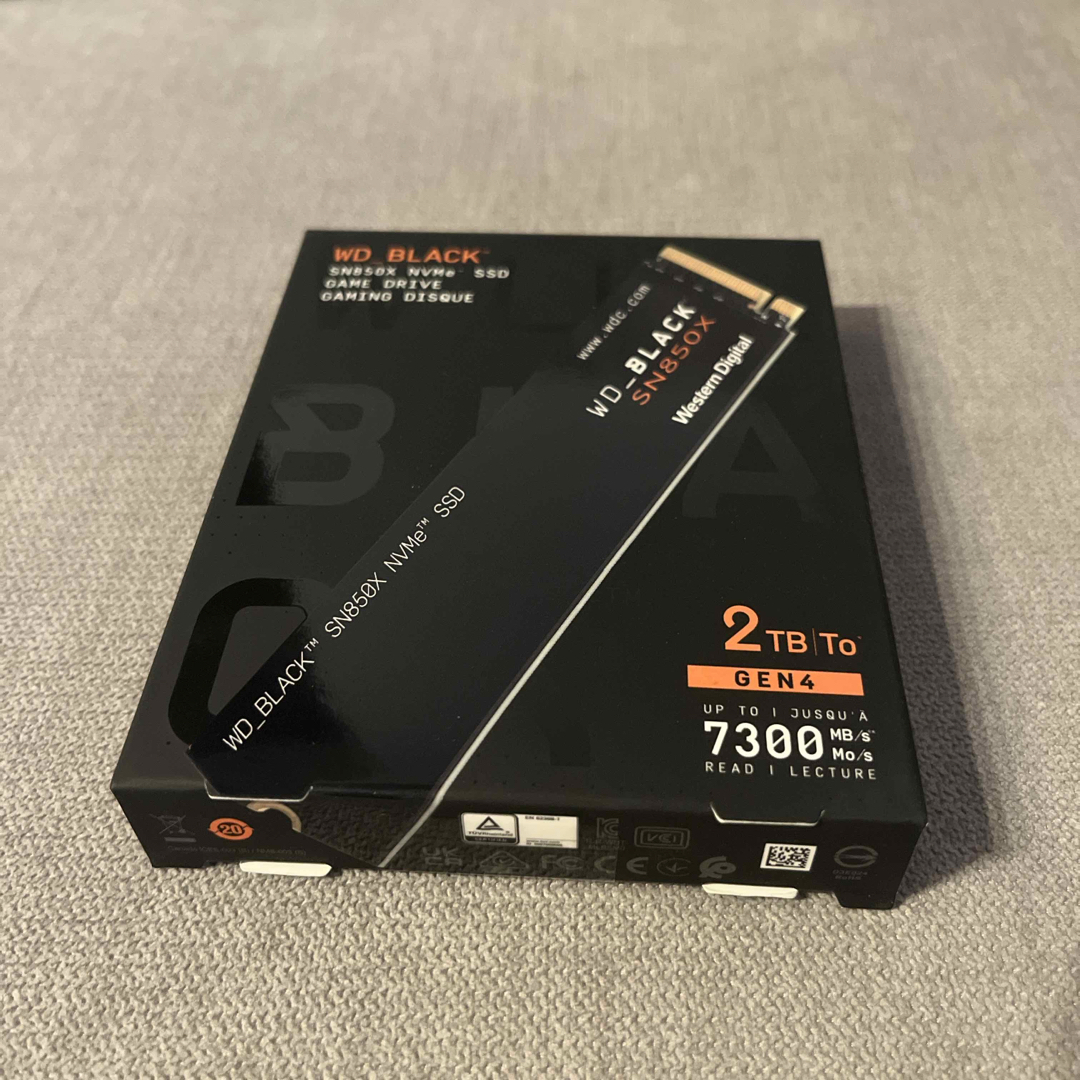 Western Digital メモリSSD スマホ/家電/カメラのPC/タブレット(PCパーツ)の商品写真
