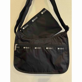 LeSportsac(ショルダーバッグ ・ ブラック/黒色系)のフリマ LeSportsac(ショルダーバッグ ・ ブラック/黒色系)のフリマ