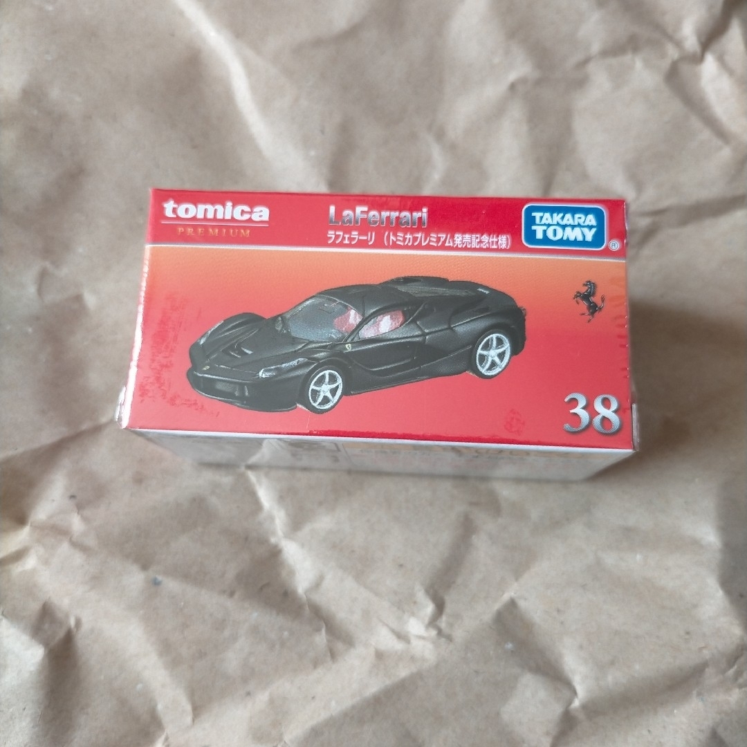 トミカプレミアム(トミカプレミアム)のトミカプレミアム 38 ラフェラーリ (トミカプレミアム発売記念仕様) エンタメ/ホビーのおもちゃ/ぬいぐるみ(ミニカー)の商品写真