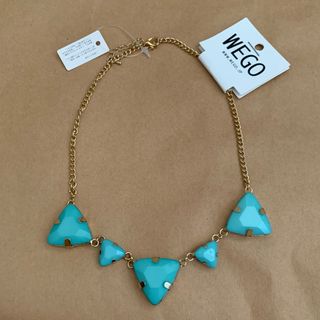 ウィゴー(WEGO)のWEGO 三角ビジューネックレス ターコイズブルー(ネックレス)