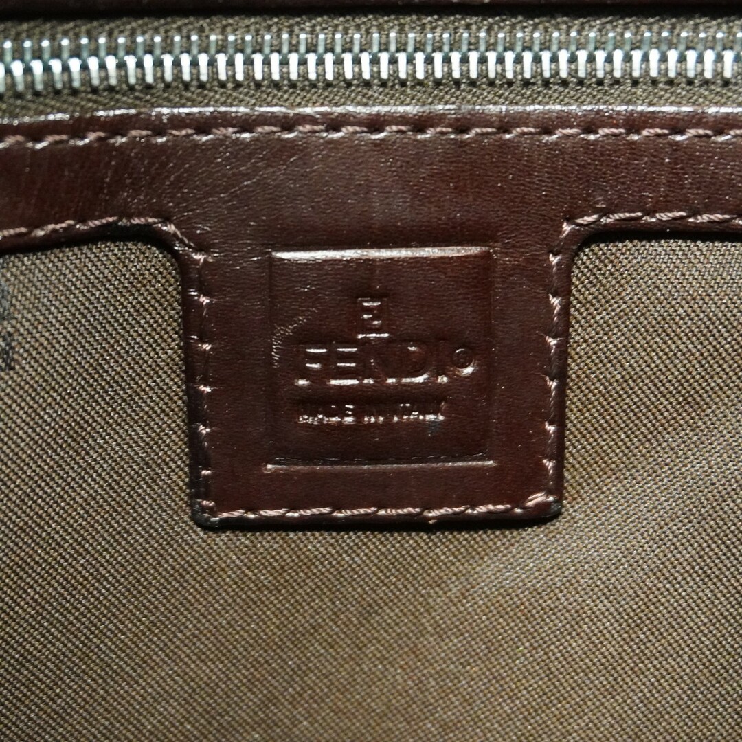 FENDI - 【5dd5979】フェンディ ショルダーバッグ ズッカ FENDI - 【5dd5979】フェンディ ショルダーバッグ ズッカ