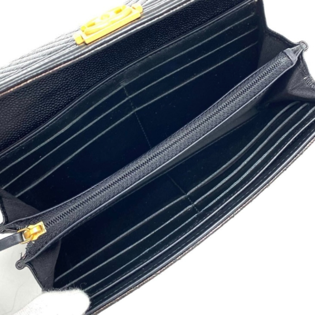 中古】良品 CHANEL ボーイシャネル シェブロン ココマーク V 中古】良品 CHANEL ボーイシャネル シェブロン ココマーク V