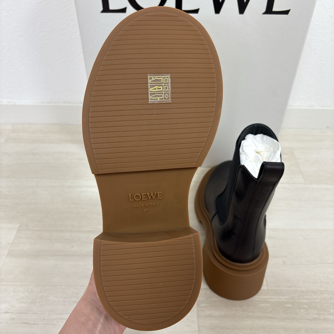 LOEWE - 【試着のみ美品】ロエベ チェルシーブーツ 37の通販 by LOEWE - 【試着のみ美品】ロエベ チェルシーブーツ 37の通販 by