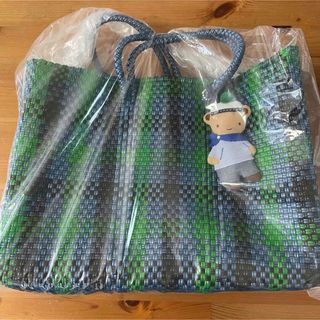 ファミリア(familiar)の【新品】ファミリア　メルカドバッグ　青(かごバッグ/ストローバッグ)