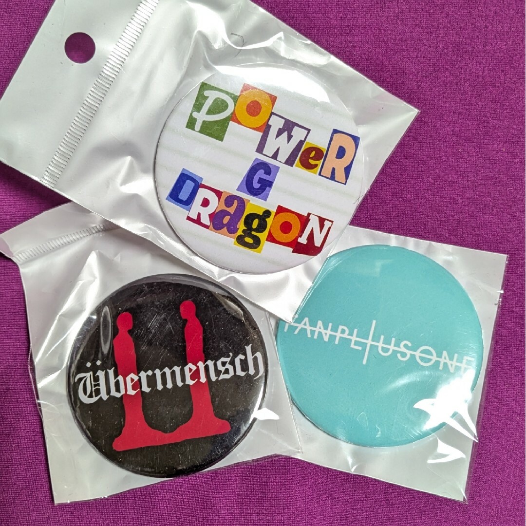 PEACEMINUSONE(ピースマイナスワン)の🌼G-DRAGON 缶バッジ ③個セット🌼POWER Ubermensch エンタメ/ホビーのアニメグッズ(バッジ/ピンバッジ)の商品写真