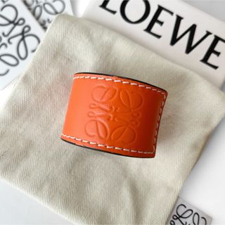 LOEWE(ブレスレット/バングル)のフリマアイテム一覧 LOEWE(ブレスレット/バングル)のフリマアイテム一覧