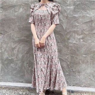 evelyn - An MILLE Flower クロスフレアの通販 by s's shop evelyn - An MILLE Flower クロスフレアの通販 by s's shop
