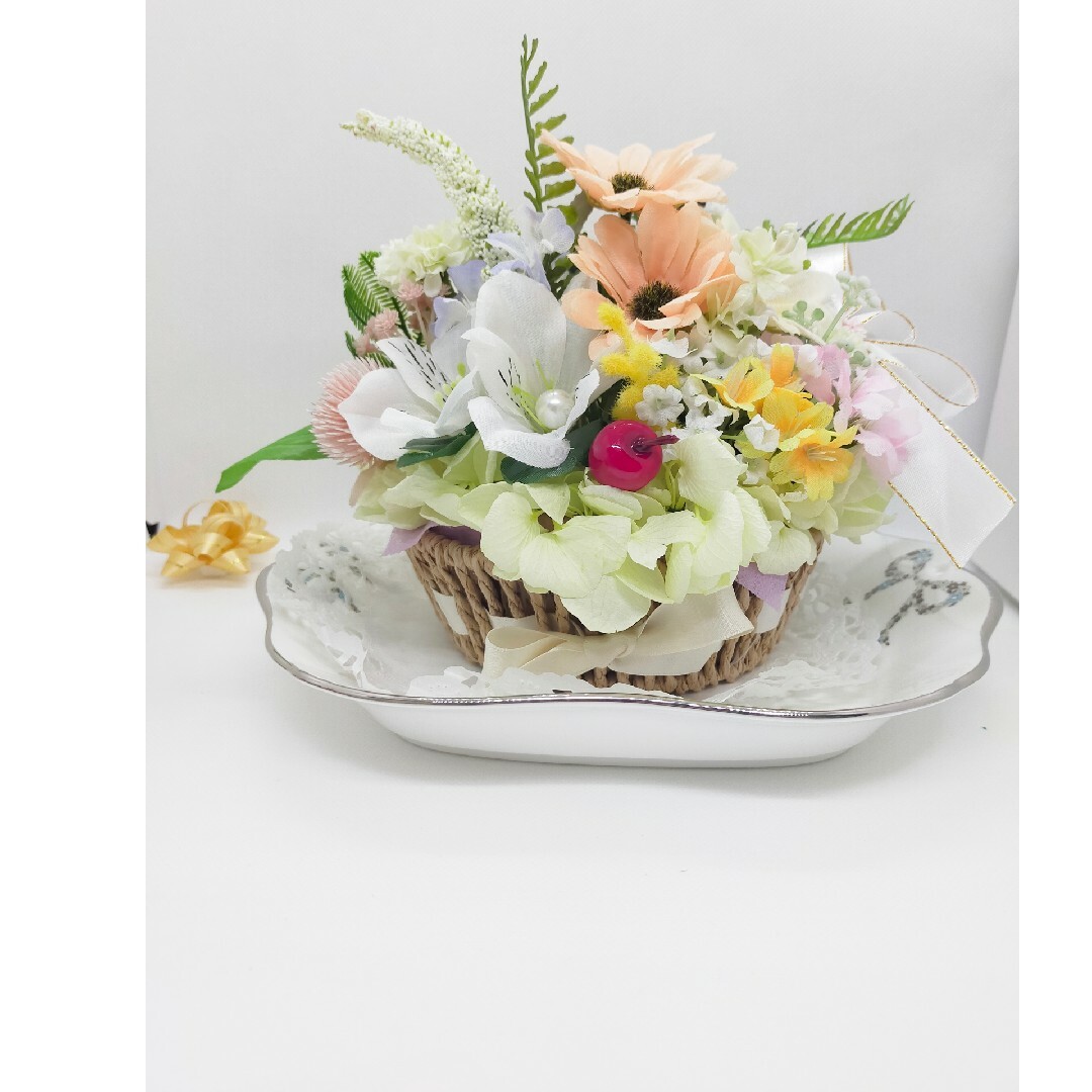 カゴアレンジ 造花  ♡7.5.1 ハンドメイドのフラワー/ガーデン(その他)の商品写真