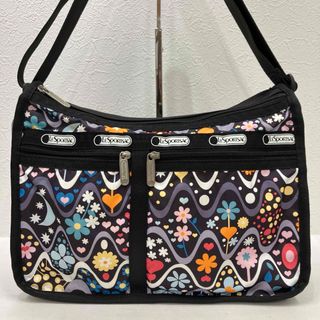 LeSportsac(ショルダーバッグ)のフリマアイテム一覧 LeSportsac(ショルダーバッグ)のフリマアイテム一覧