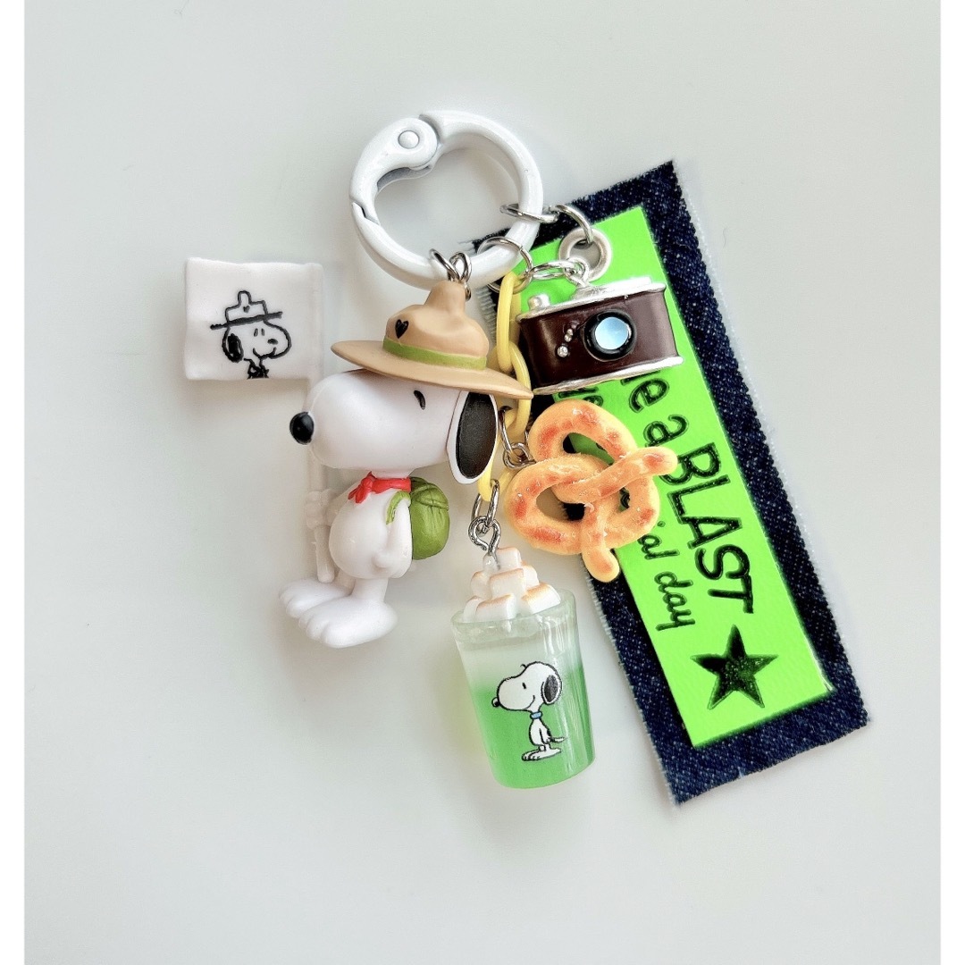 SNOOPY(スヌーピー)のスヌーピー♡じゃらじゃらキーホルダー エンタメ/ホビーのおもちゃ/ぬいぐるみ(キャラクターグッズ)の商品写真