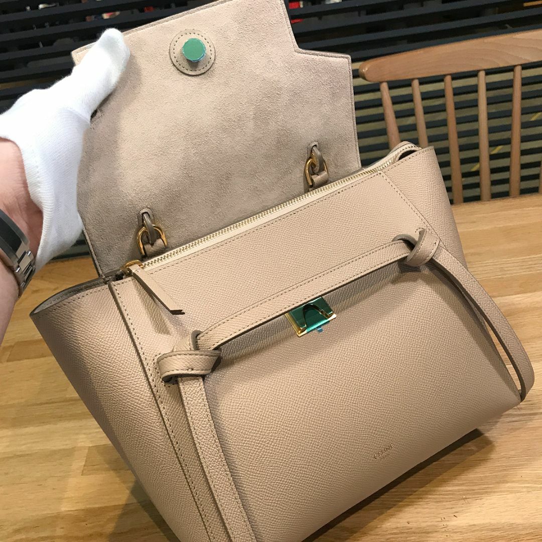 CELINE - 新品未使用 セリーヌ ベルトバッグ マイクロ 2WAY CELINE - 新品未使用 セリーヌ ベルトバッグ マイクロ 2WAY