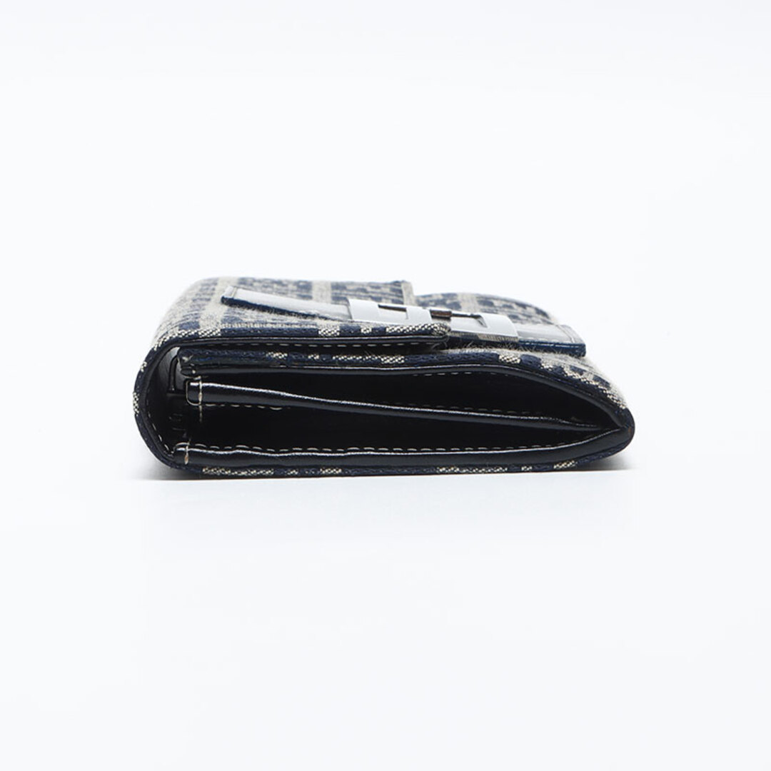FENDI - フェンディ FENDI ズッカ柄 長財布 長財布の通販 by FENDI - フェンディ FENDI ズッカ柄 長財布 長財布の通販 by