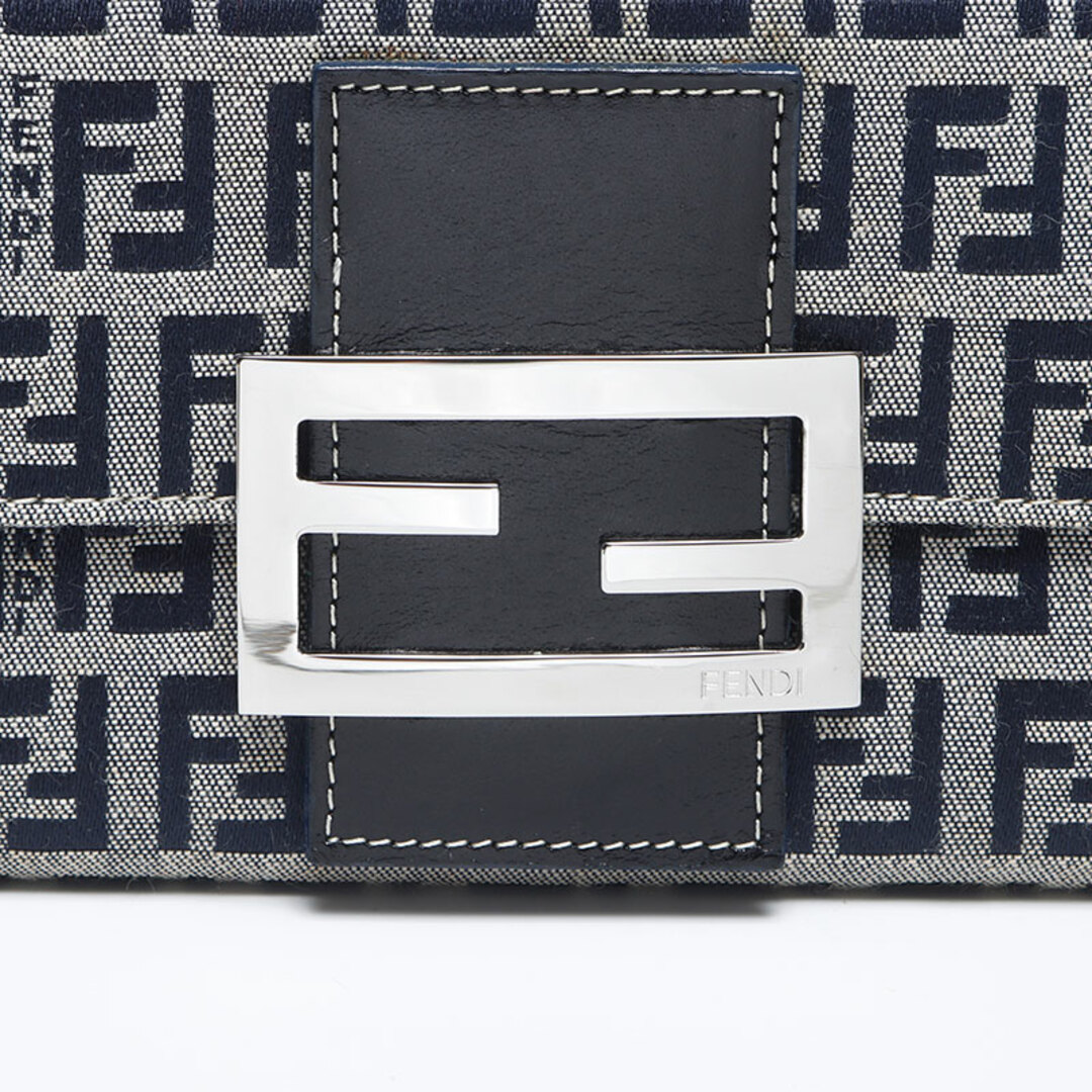 FENDI - フェンディ FENDI ズッカ柄 長財布 長財布の通販 by FENDI - フェンディ FENDI ズッカ柄 長財布 長財布の通販 by