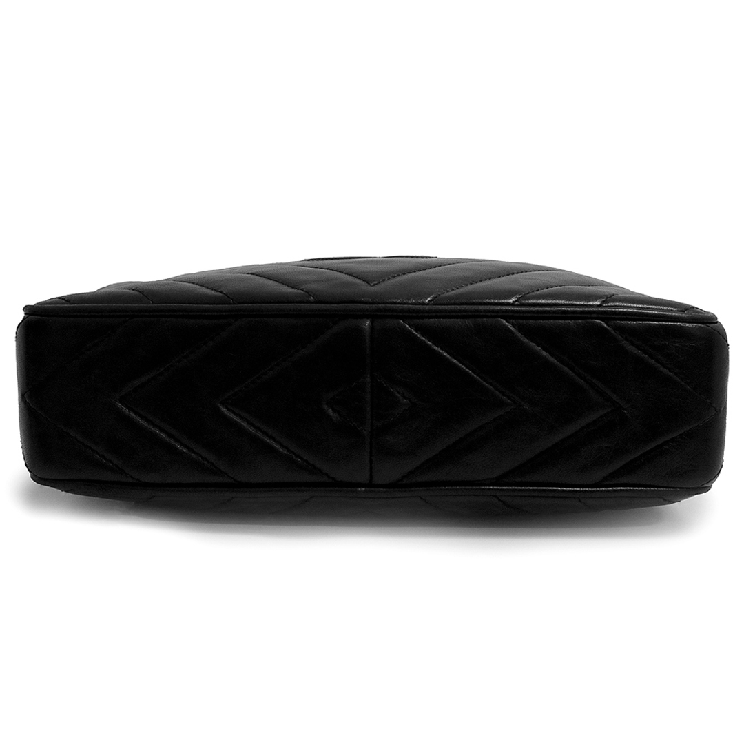 CHANEL - シャネル ココマーク ダイヤステッチ タッセル CHANEL - シャネル ココマーク ダイヤステッチ タッセル