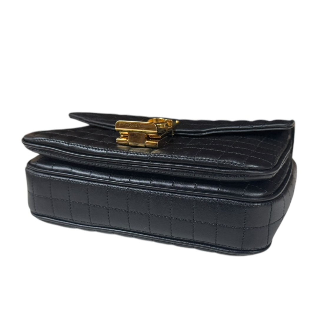 CELINE - セリーヌ スモールC ショルダーバッグ レザー CELINE - セリーヌ スモールC ショルダーバッグ レザー
