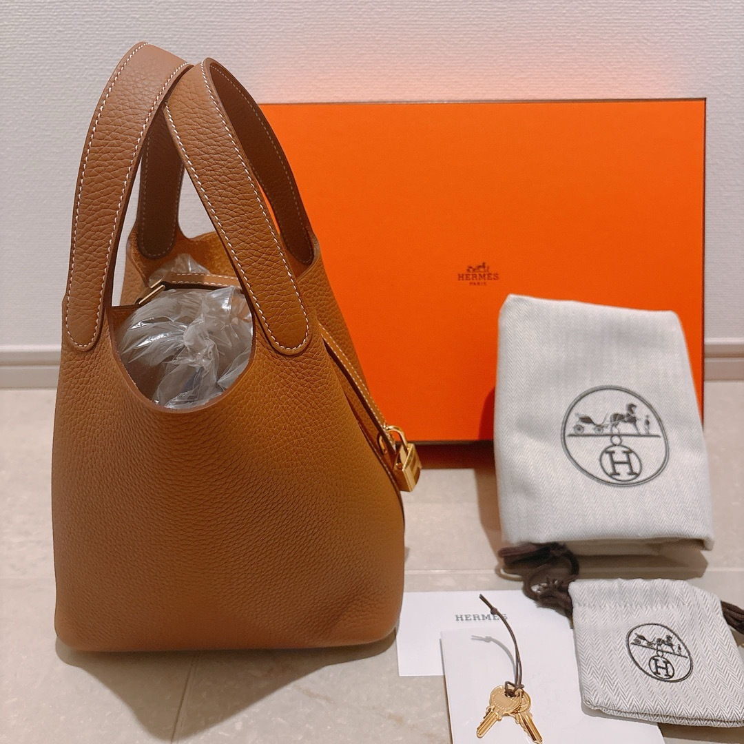 HERMES - 新品未使用 エルメス ピコタンロックPM 18 ゴールド HERMES - 新品未使用 エルメス ピコタンロックPM 18 ゴールド