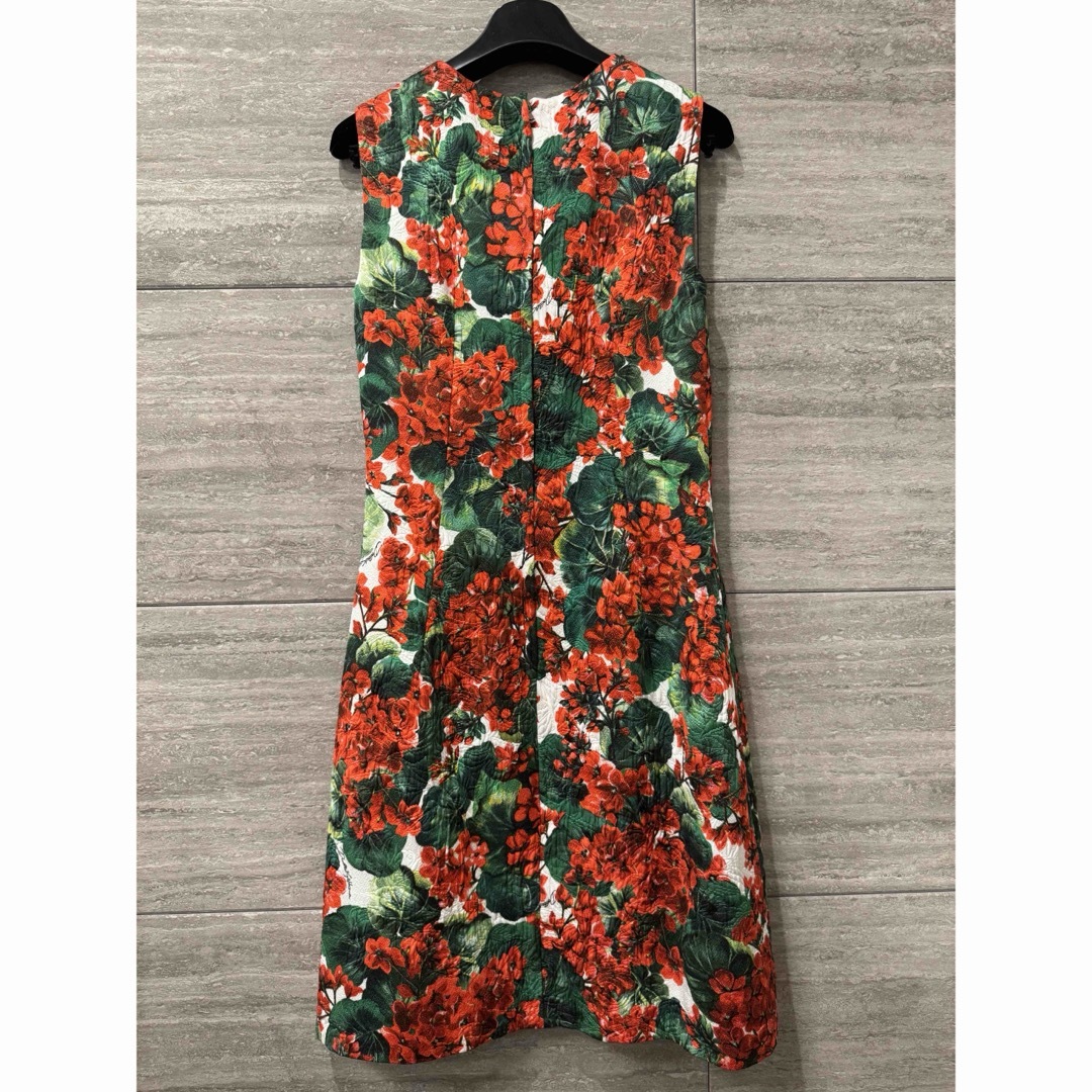DOLCE&GABBANA - 美品 ドルチェアンドガッバーナ ワンピースの DOLCE&GABBANA - 美品 ドルチェアンドガッバーナ ワンピースの