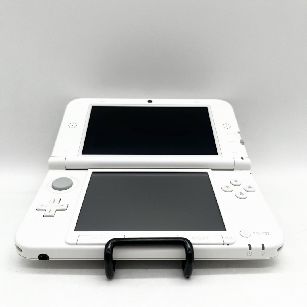 ニンテンドー3DS(ニンテンドー3DS)の【完品】ニンテンドー3DSLL ホワイト 本体 動作良好 任天堂 エンタメ/ホビーのゲームソフト/ゲーム機本体(携帯用ゲーム機本体)の商品写真