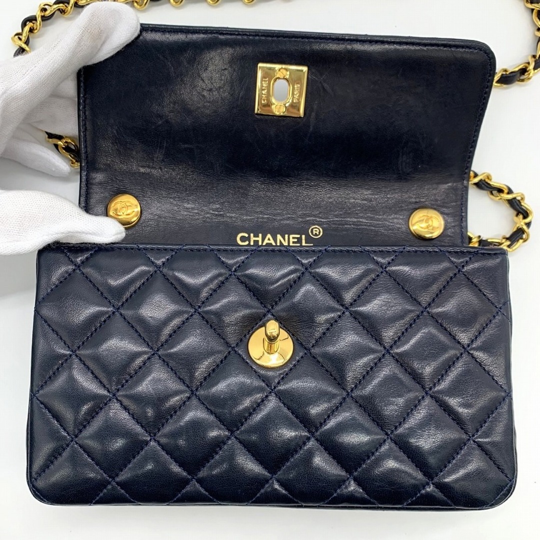 CHANEL - CHANEL シャネル マトラッセ ミニバッグ チェーン CHANEL - CHANEL シャネル マトラッセ ミニバッグ チェーン