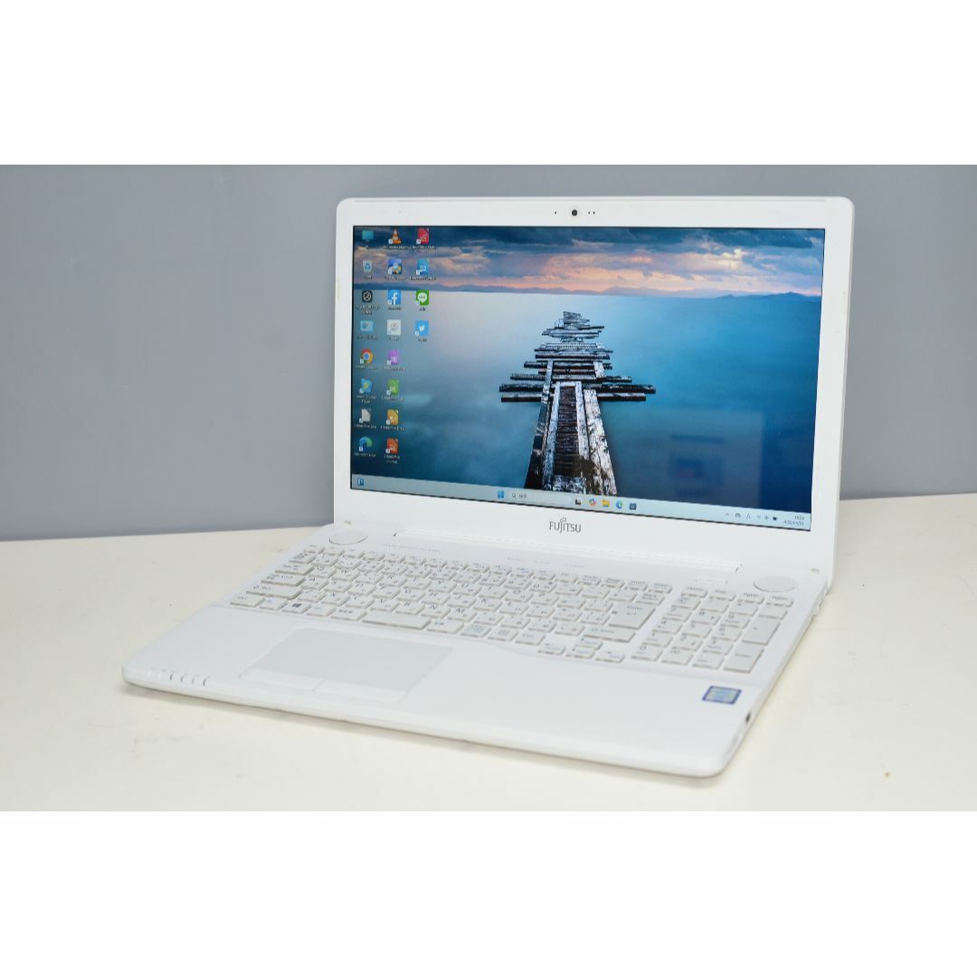 中古訳アリノートパソコン 富士通 AH53/A3 Windows11