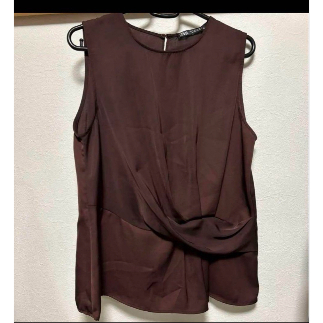 ZARA(ザラ)の即日発送　ZARA トップス　ノースリーブ ブラウン　S レディースのトップス(カットソー(半袖/袖なし))の商品写真