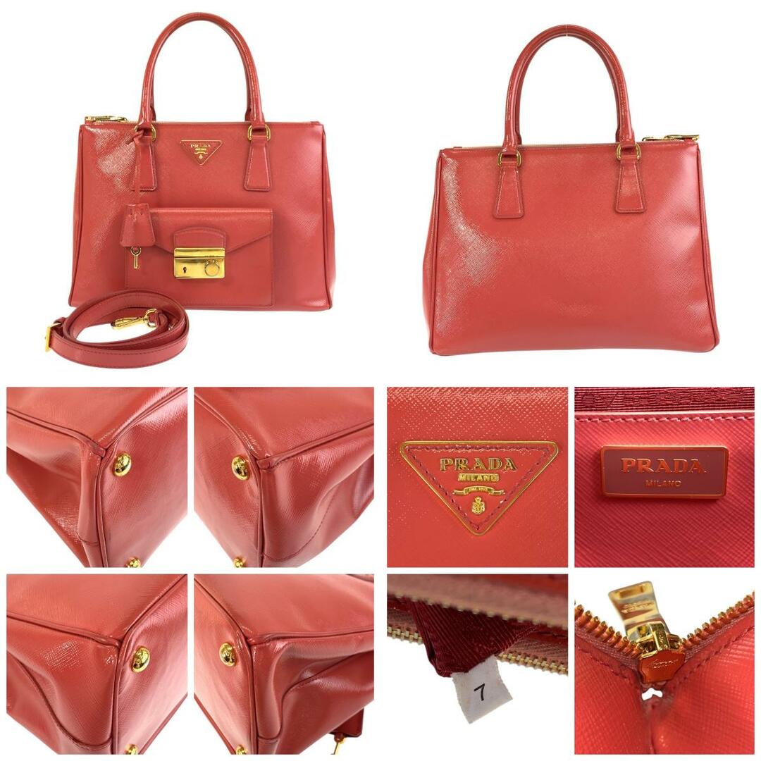 PRADA - PRADA プラダ サフィアーノ ピンク ゴールド金具 レザー PRADA - PRADA プラダ サフィアーノ ピンク ゴールド金具 レザー