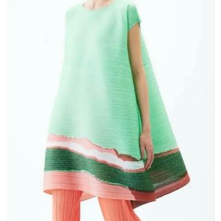 PLEATS PLEASE ISSEY MIYAKE(レディース)のフリマアイテム一覧 PLEATS PLEASE ISSEY MIYAKE(レディース)のフリマアイテム一覧