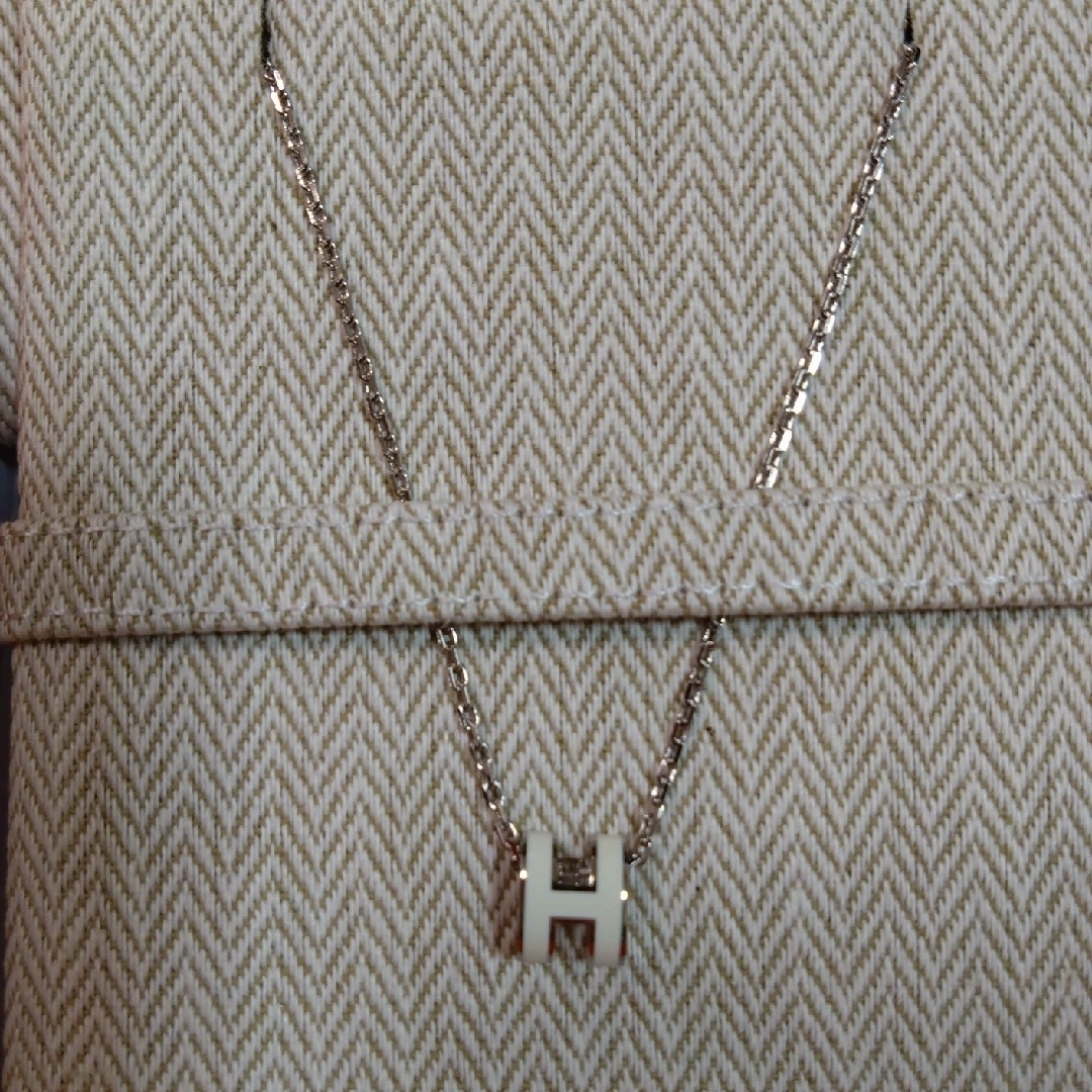 HERMES - HERMES エルメス ミニポップH ホワイト×シルバーの通販 HERMES - HERMES エルメス ミニポップH ホワイト×シルバーの通販