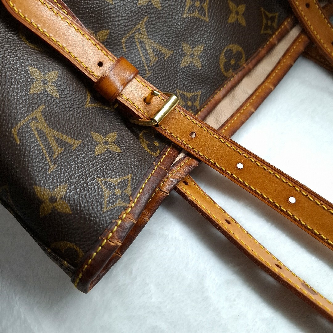 LOUIS VUITTON - LOUIS VUITTON バケットGM モノグラム トート LOUIS VUITTON - LOUIS VUITTON バケットGM モノグラム トート