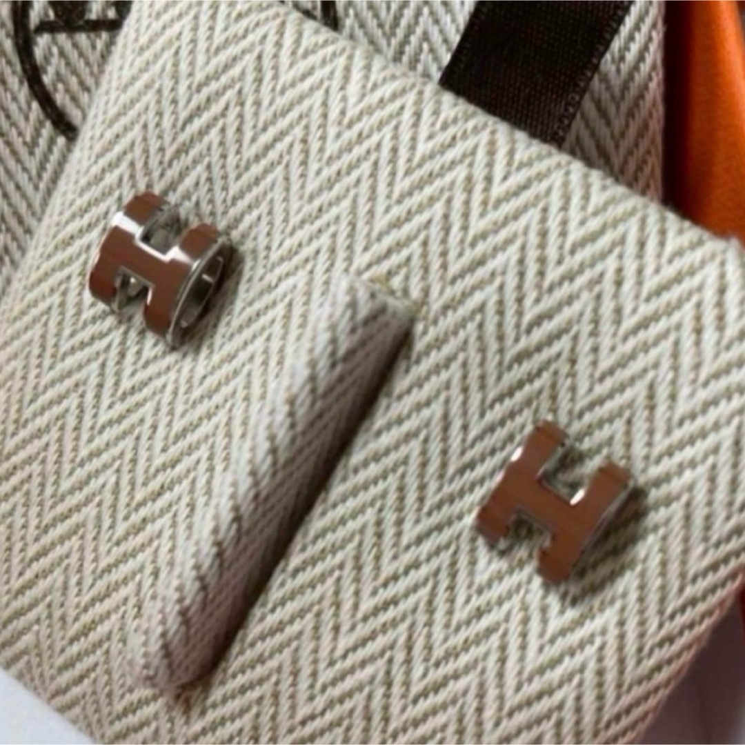 HERMES - HERMES エルメス ミニ ポップ H ピアス ニューゴールド HERMES - HERMES エルメス ミニ ポップ H ピアス ニューゴールド