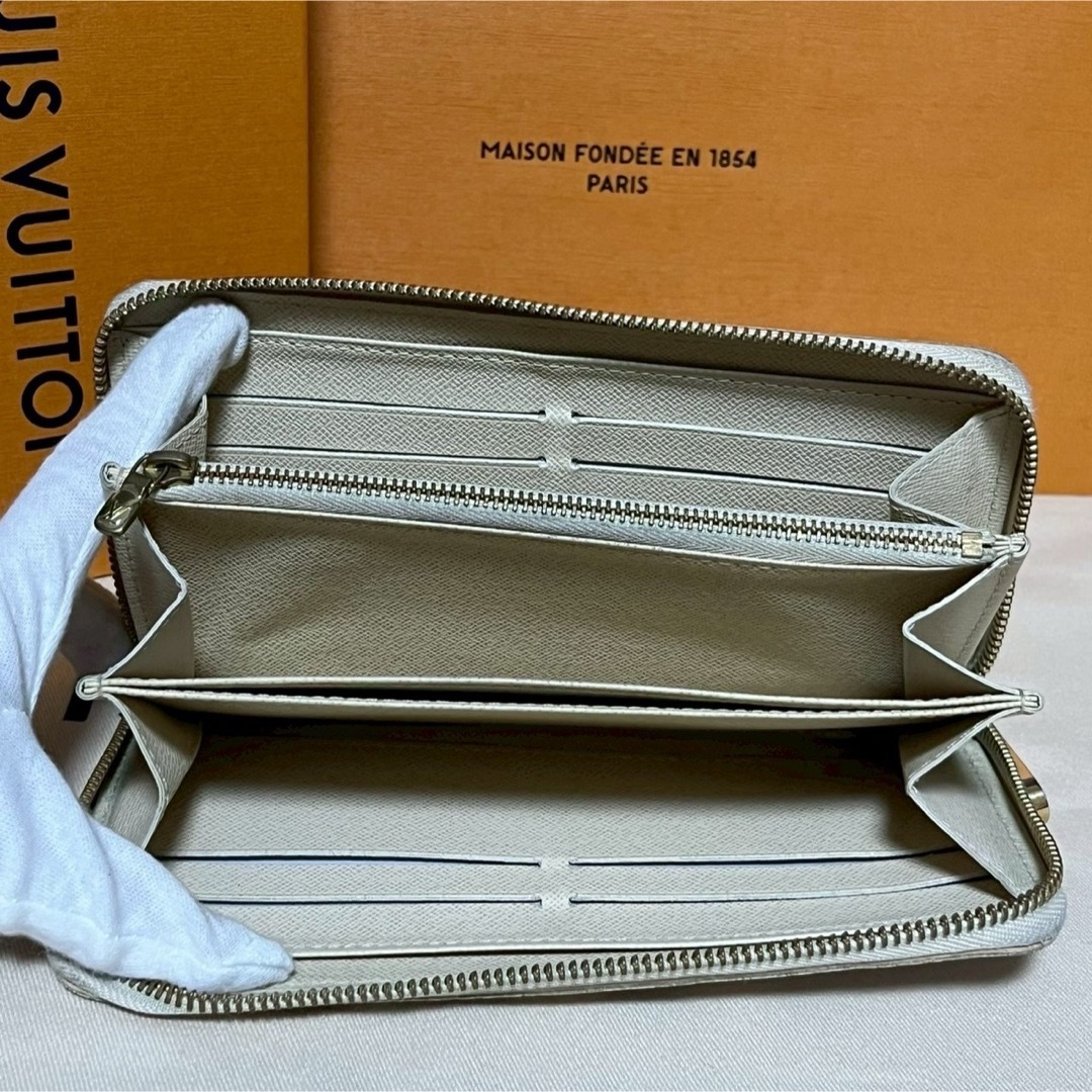 LOUIS VUITTON - 【使用わずか】 ルイヴィトン ダミエ アズール LOUIS VUITTON - 【使用わずか】 ルイヴィトン ダミエ アズール