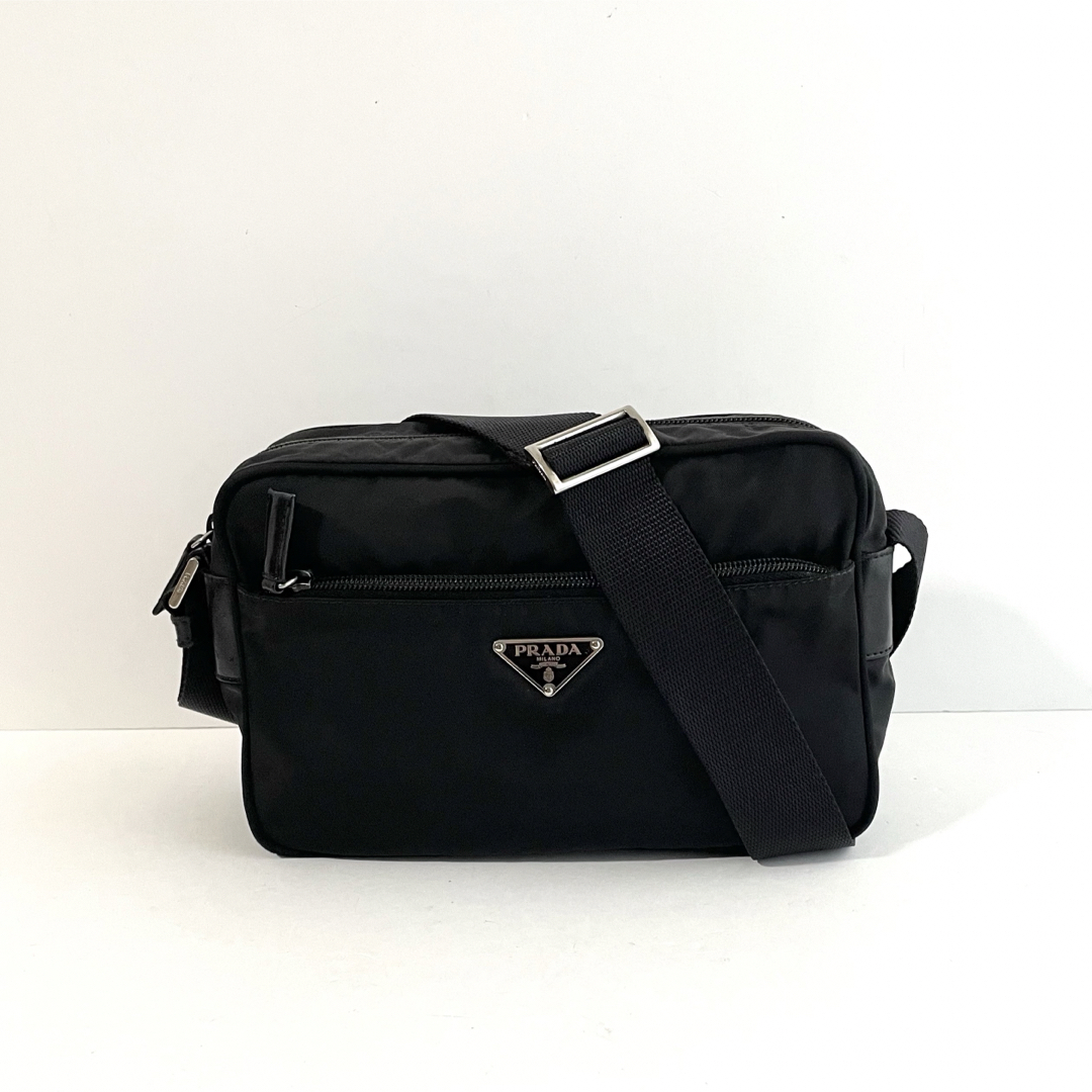 PRADA - 【美品】PRADA プラダ ショルダーバッグ カメラバッグ PRADA - 【美品】PRADA プラダ ショルダーバッグ カメラバッグ