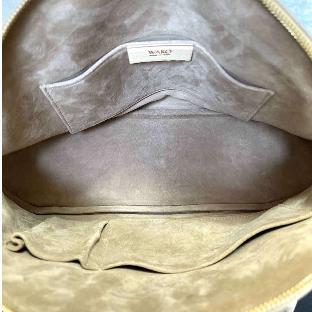 美品】WAKO 銀座和光 シボ革 レザー ベージュ チャーム付き 美品】WAKO 銀座和光 シボ革 レザー ベージュ チャーム付き