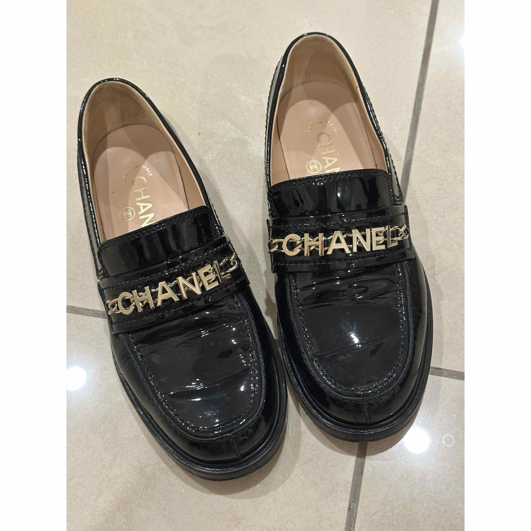 CHANEL - CHANEL 36 ローファーの通販 by 又来綾|シャネルなら CHANEL - CHANEL 36 ローファーの通販 by 又来綾|シャネルなら