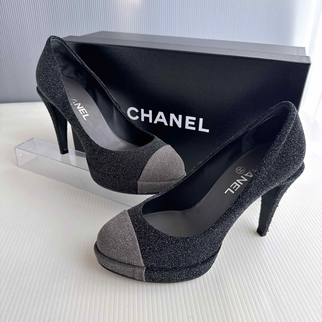 CHANEL - CHANEL シャネル バイカラー ココマーク 厚底 パンプス CHANEL - CHANEL シャネル バイカラー ココマーク 厚底 パンプス