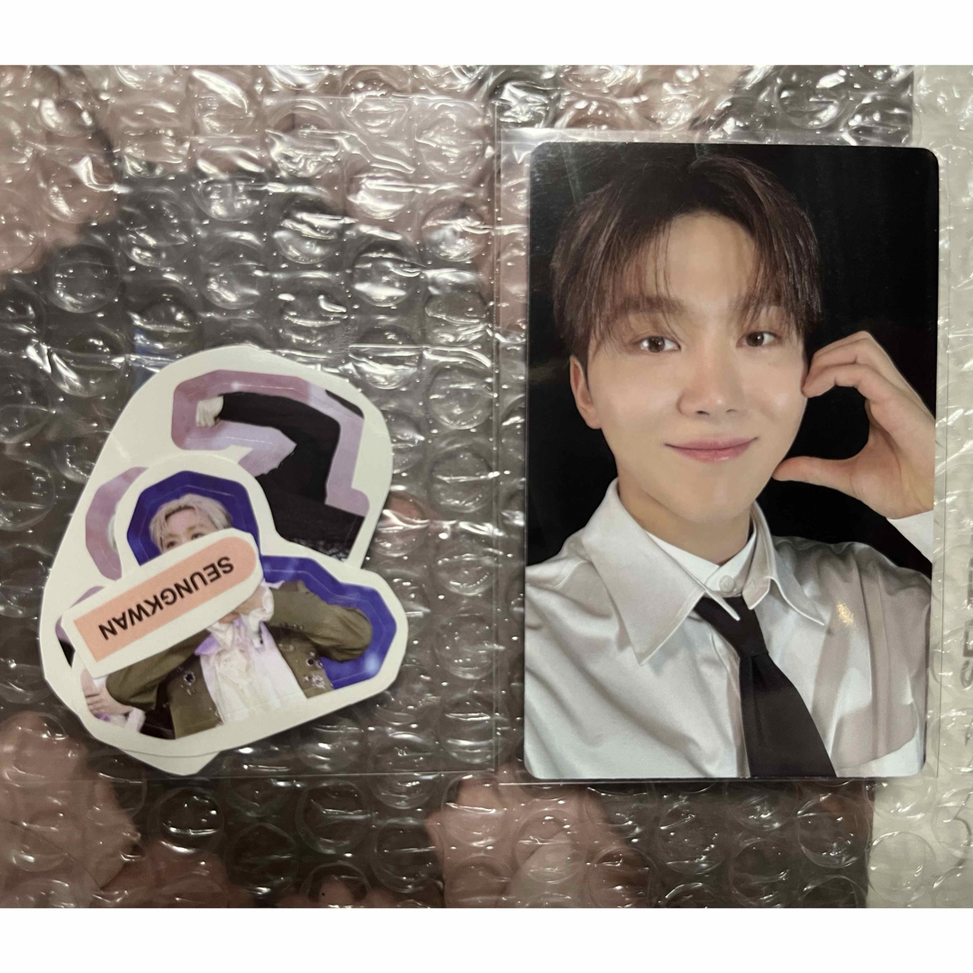 SEVENTEEN(セブンティーン)のSEVENTEEN RIGHT HERE デジコ トレカ・ステッカー 3枚セット エンタメ/ホビーのCD(K-POP/アジア)の商品写真