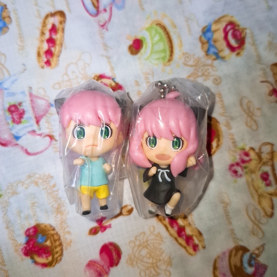 スパイファミリー*アーニャ マスコットキーホルダー エンタメ/ホビーのおもちゃ/ぬいぐるみ(キャラクターグッズ)の商品写真