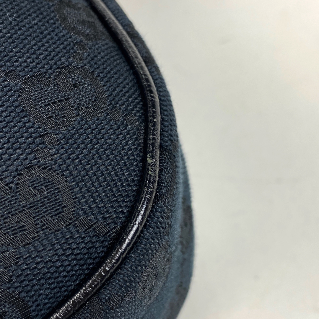 GUCCI - グッチ GGキャンバス ショルダーバッグ レディース GUCCI - グッチ GGキャンバス ショルダーバッグ レディース
